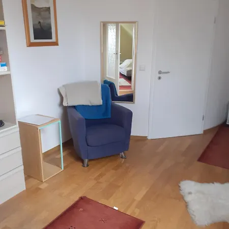 Ferienzimmer,nahe Rostock, Ot Albertsdorf Bis 7 Personen *