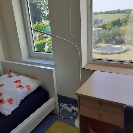 Ferienzimmer,nahe Rostock, Ot Albertsdorf Bis 7 Personen 公寓 *